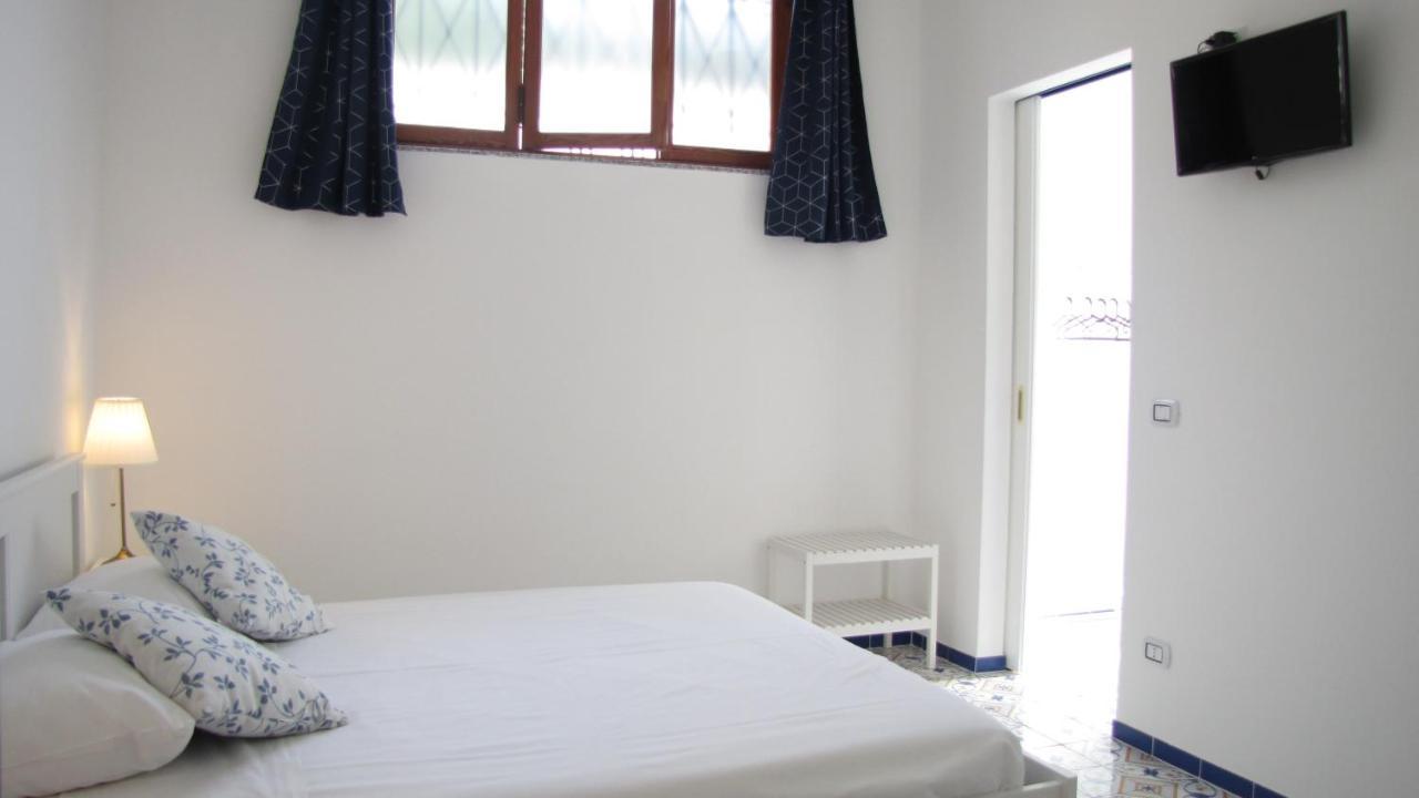 Villa Mary - Apartments Trani Eksteriør bilde